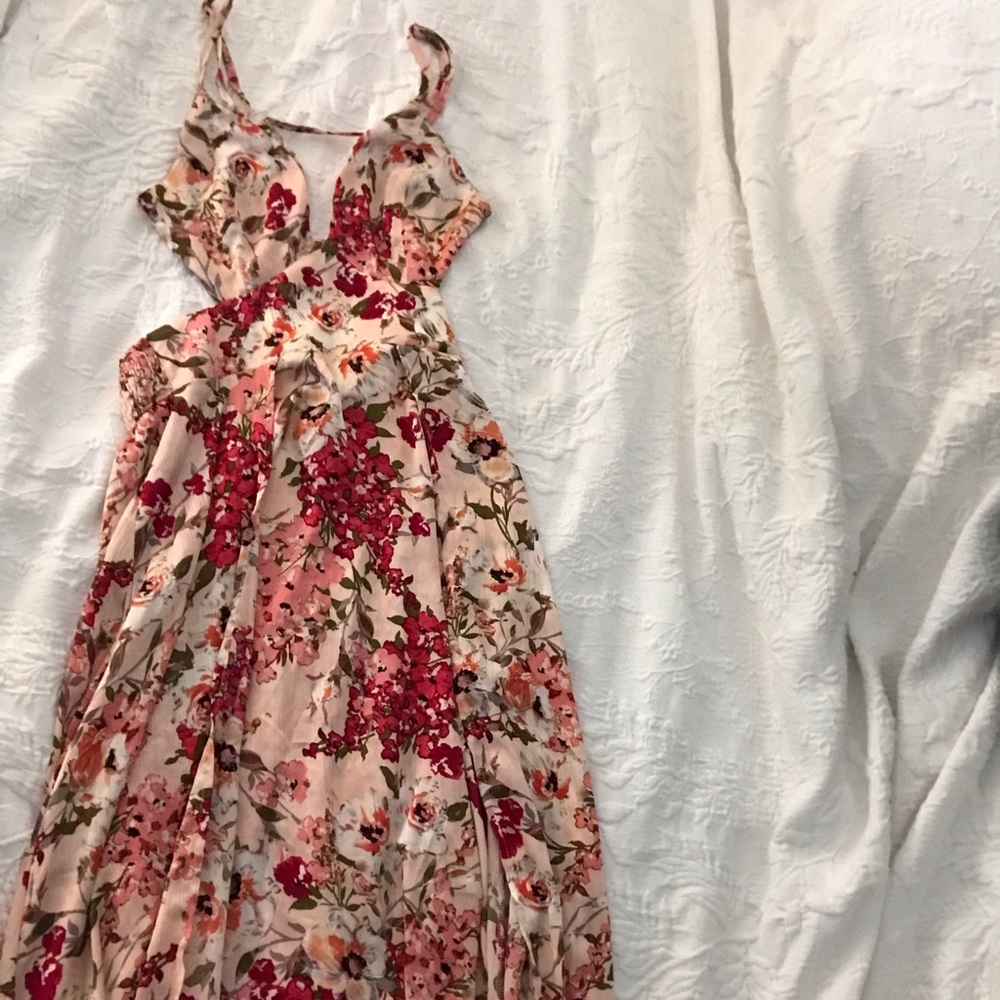 VICI Backless Satin Floral Dress